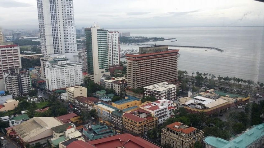 One bedroom condo with views of Manila Bay